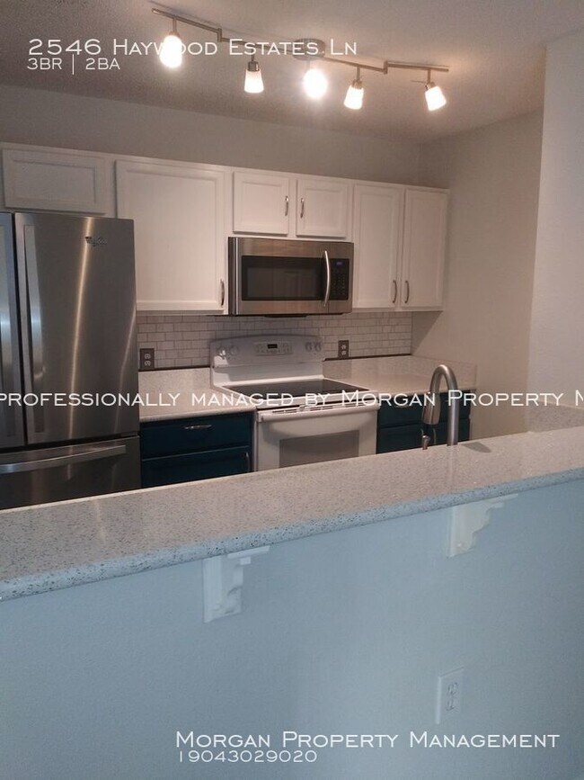 Building Photo - 2546 Haywood Estates Ln