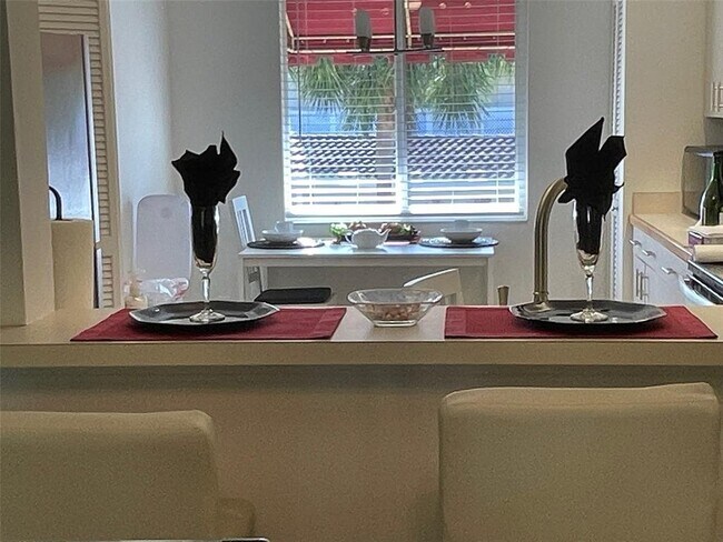 Foto del edificio - 6101 34th St W