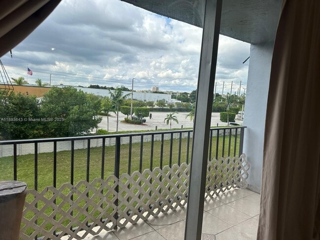 Building Photo - 8801 W Flagler St