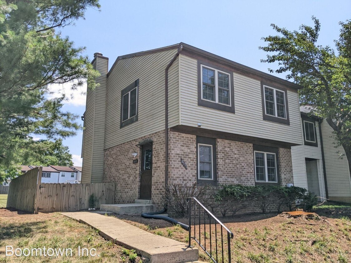 Primary Photo - 4 br, 2.5 bath House - 8531 Fortune Place