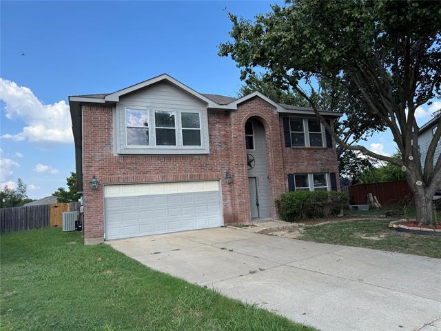 Primary Photo - 2800 Briargrove Ln