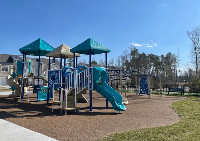 Building Photo - Heron | 3 Bed 2.5 Bath | Garage | 1800 sf | from $2759 All-Inclusive Rent Pricing | 6, 7, 8, 9, 1...