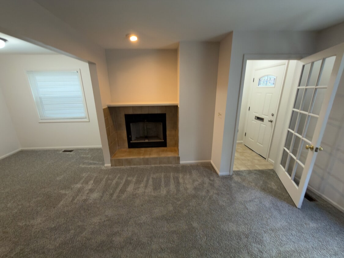 Foto principal - 846 Beaconsfield Ave