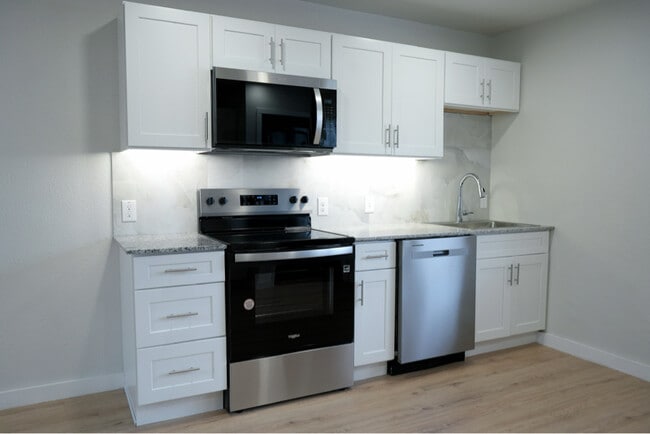 Photo - 314 Jagoe St Apartment