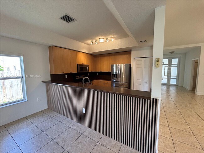 Building Photo - 9108 SW 211th Ln