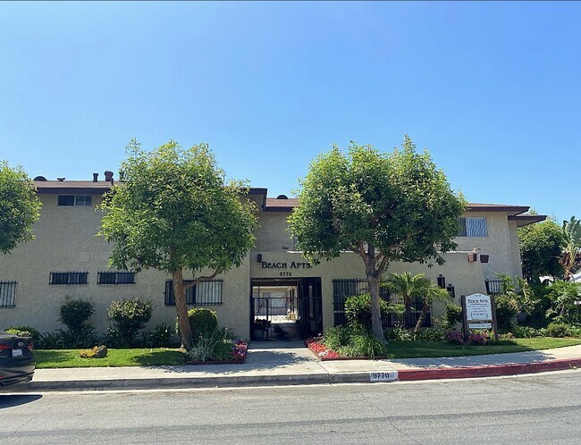 Building Photo - 9770 Beach St