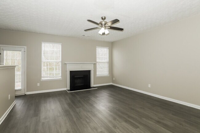 Building Photo - 6846 Lakefield Forrest Dr