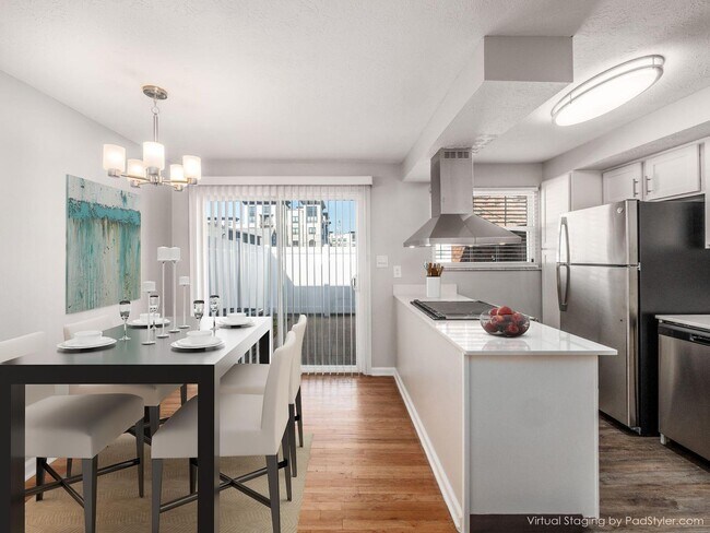 Foto del edificio - 4490 Westborough Dr W