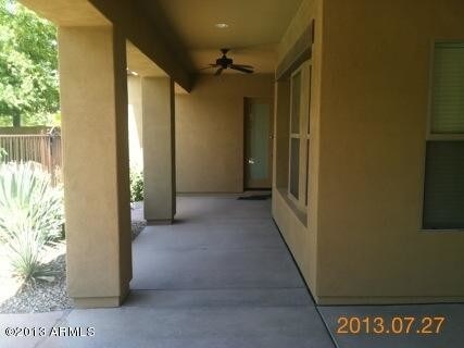 Foto del edificio - 15812 W Cypress St