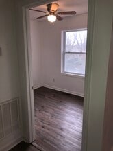 Building Photo - 1503 Grissom Ln
