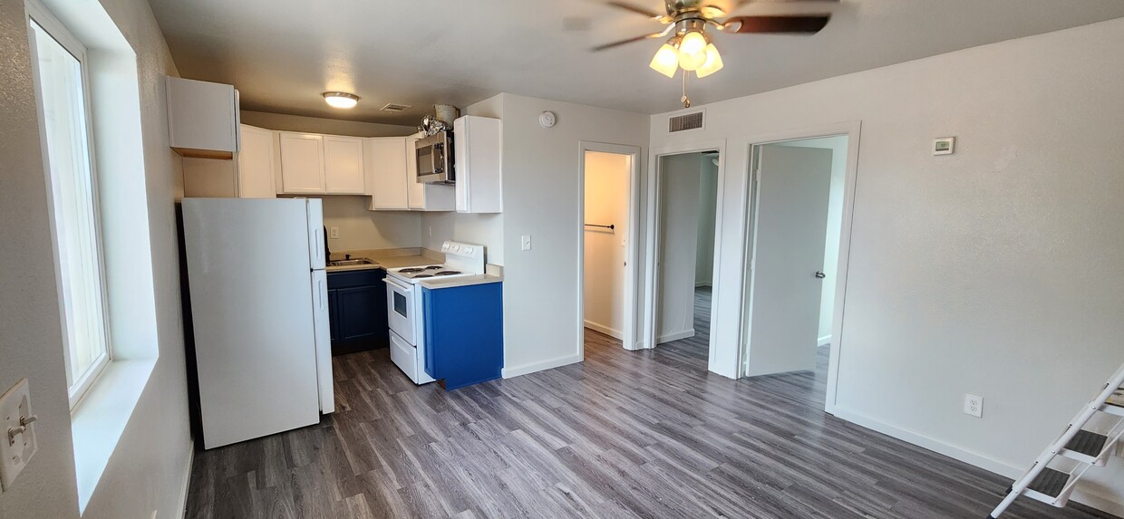 208 W Hamilton Ave Unit 2, El Centro, CA 92243 - Apartments in El ...