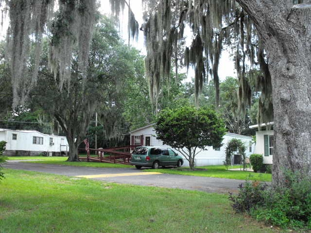 Building Photo - 11010 Clay Pit Rd
