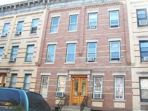 Primary Photo - 17-14 Madison St