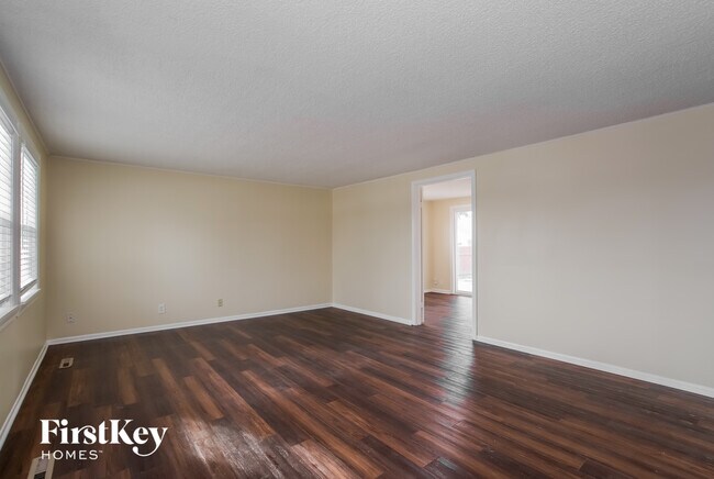 Foto del edificio - 728 Jackson Ave