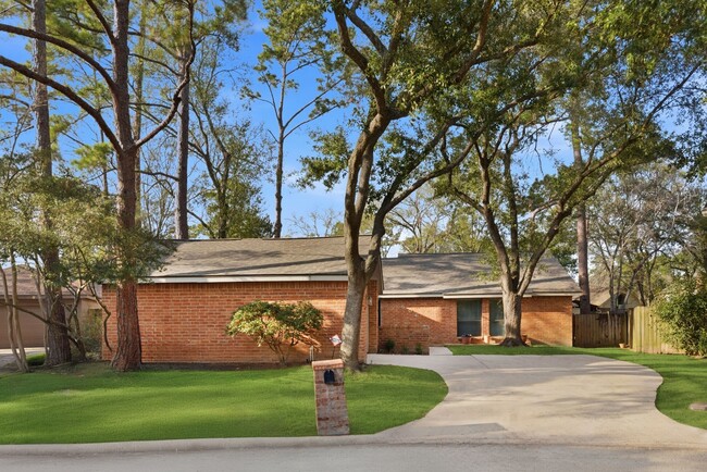 Foto del edificio - 506 Willow Wisp Cir