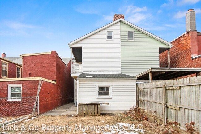 Foto del edificio - 4 br, 1.5 bath House - 306 Perry St