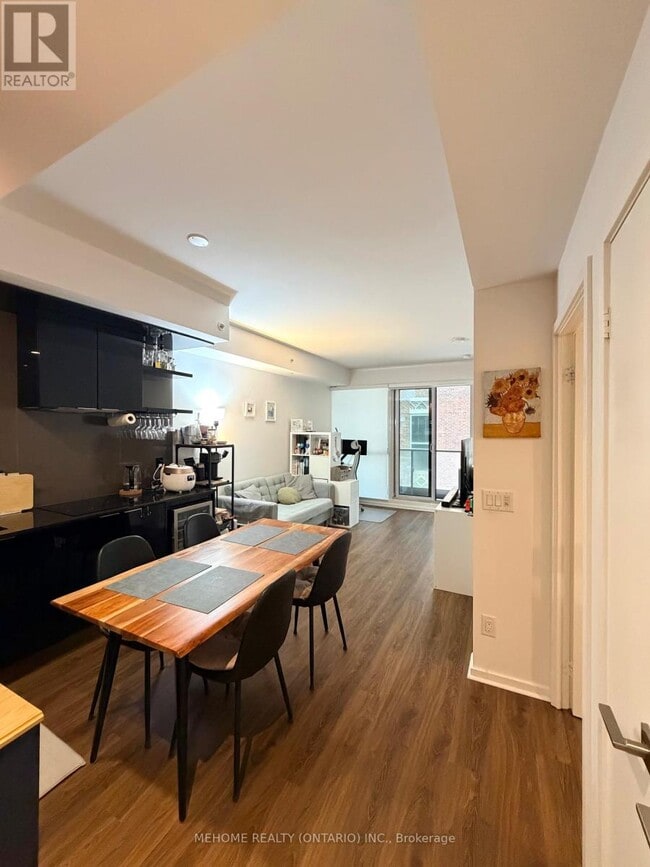 Building Photo - 70 Temperance St