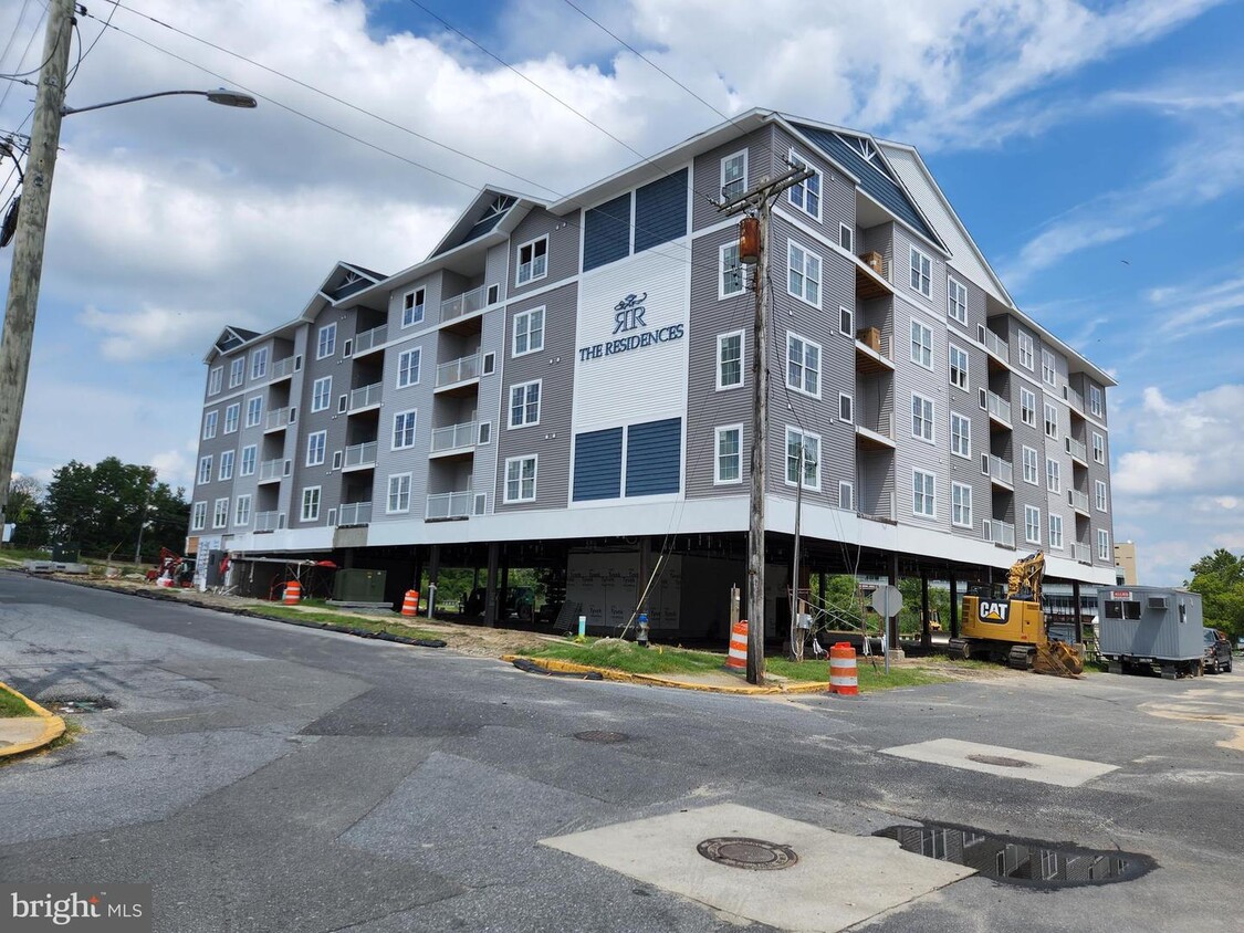 159 North St Unit 403, Seaford, DE 19973 Room for Rent in Seaford, DE