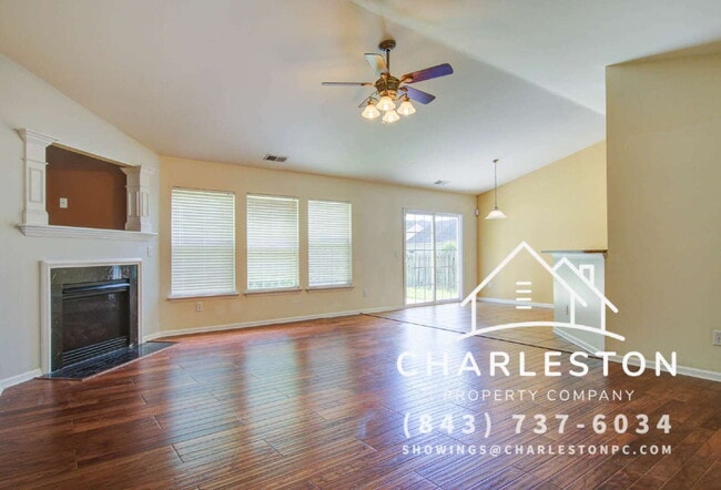 Building Photo - 9612 Oldbury Rd