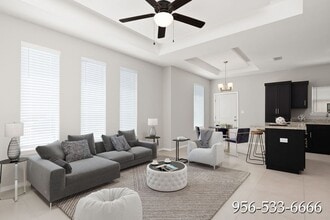 Building Photo - 1409 Coyote Hls