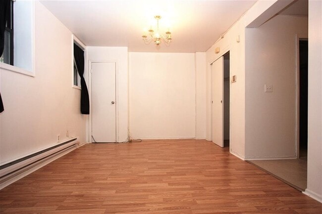 Building Photo - 228 Christopher Columbus Dr