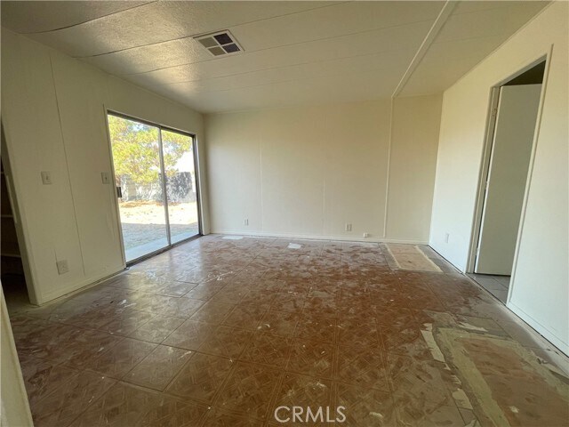 Foto del edificio - 1648 Cottonwood Ave