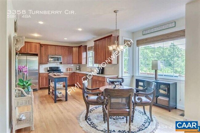 Building Photo - 3358 Turnberry Cir