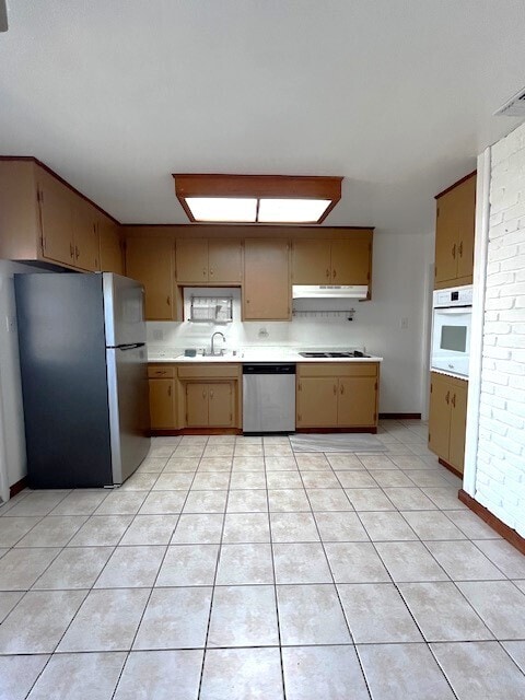 Building Photo - Welcome to 1448 Topaz Way!