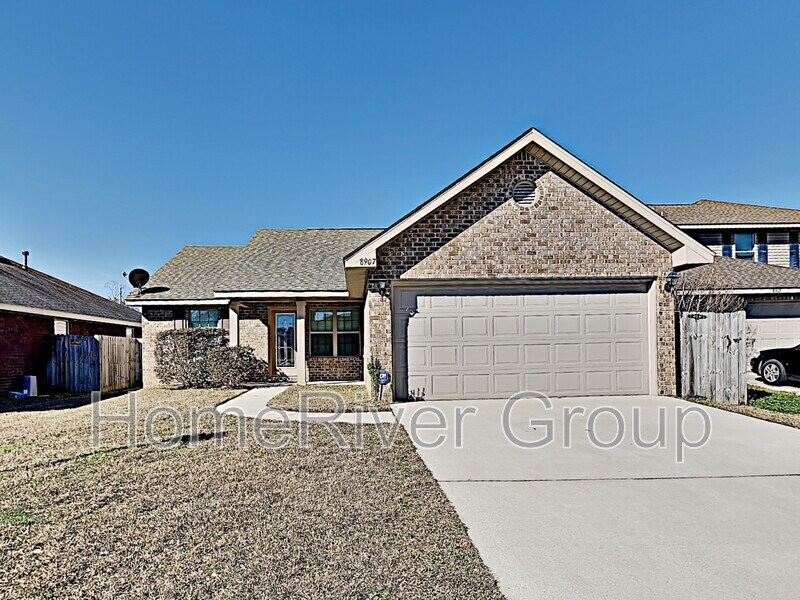 Foto principal - 8907 Hertford Cir