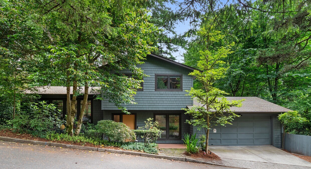 Foto principal - 4916 SW Fairhaven Ln