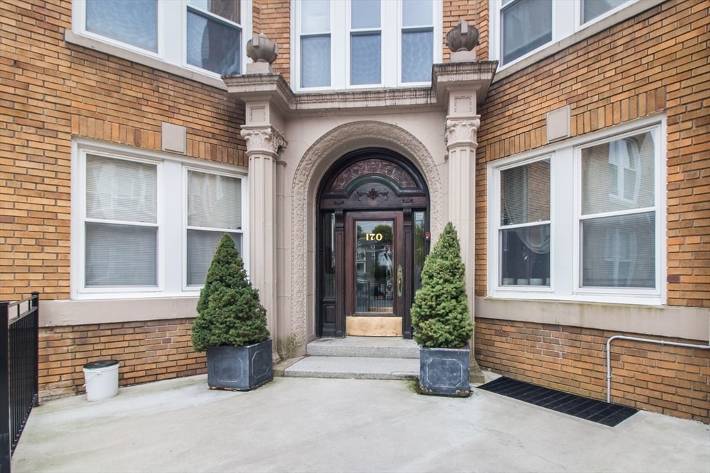 Foto principal - 170 Maple St