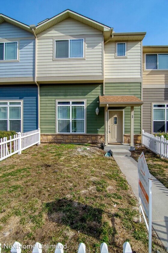 Primary Photo - 4 br, 3 bath House - 38 Fuller Circle