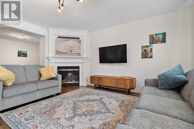 Photo du bâtiment - 36 John W Taylor Ave