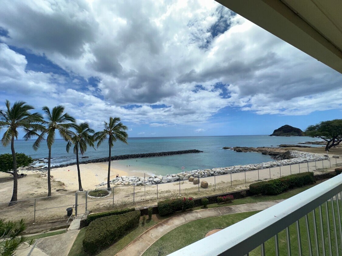 Foto principal - Makaha Surfside One Bedroom A building $16...