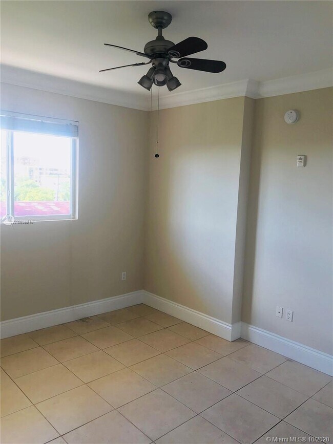 Foto del edificio - 400 SW 2nd St