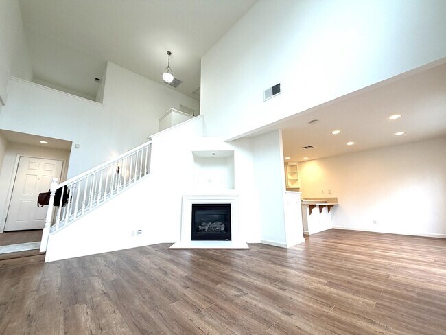 Foto del edificio - 7835 Veronica Ct