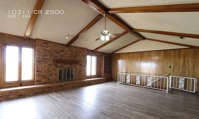Building Photo - Country Living! 3/2/2 with Basement! Avail...