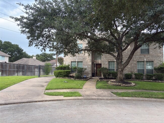 Building Photo - 403 Green Stone Ct