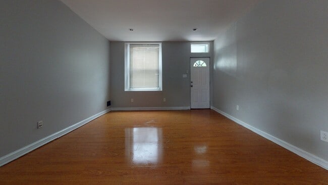 Photo - 125 W Rittenhouse St