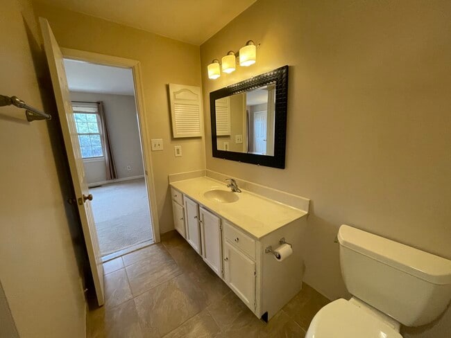 Building Photo - 15312 Georgian Square Ct