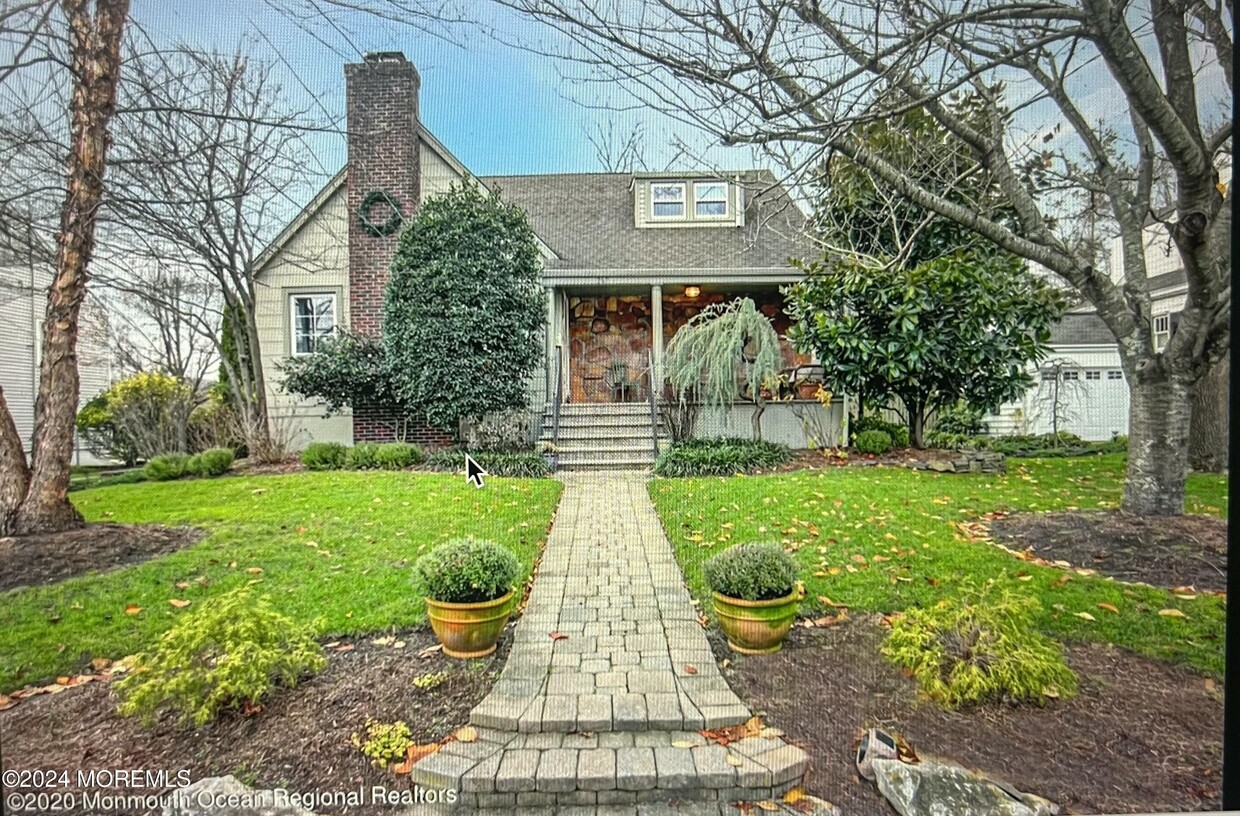 Foto principal - 240 Oakhurst Rd