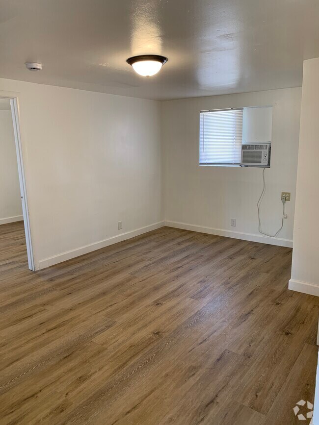 Apartments near Stanislaus Surgical Hospital in Modesto, CA Page 2