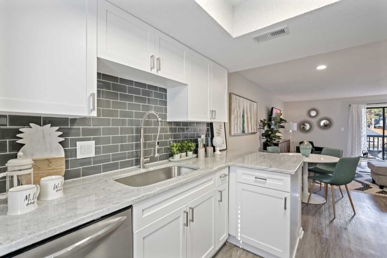 Andover at Crabtree Apartments in Raleigh, NC