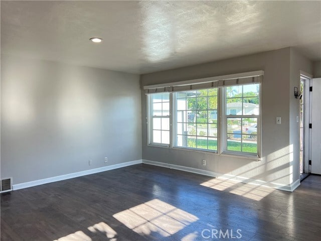 Building Photo - 1023 W Arbor Way