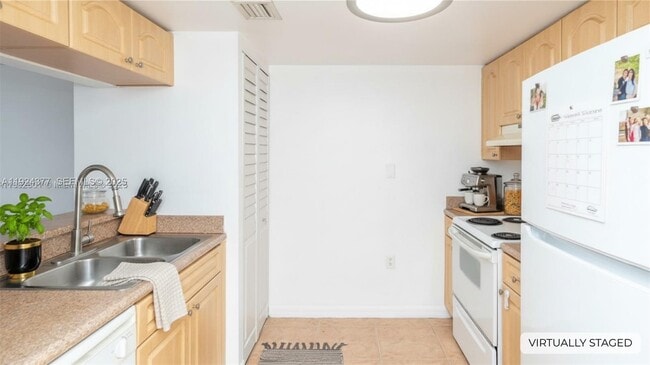 Foto del edificio - 102 SW 6th Ave