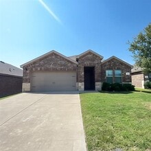 Building Photo - 204 University St