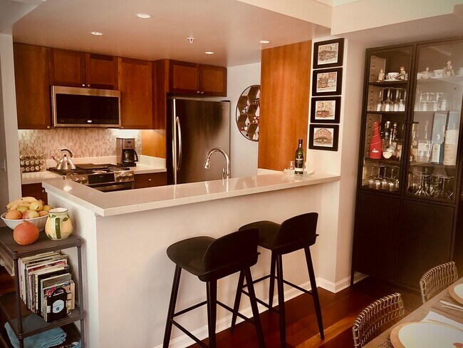 Kitchen - 400 Beale St