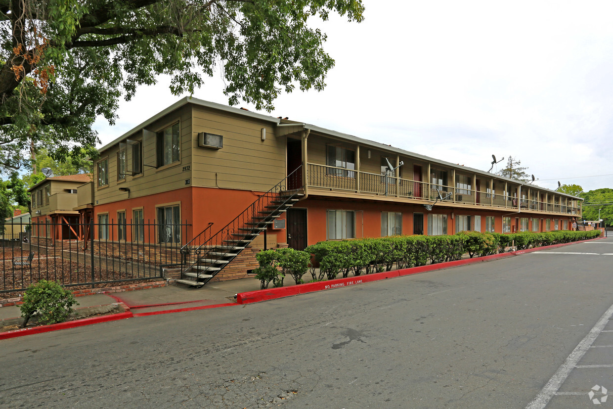 Alpine Apartments - Sacramento, CA | Apartments.com