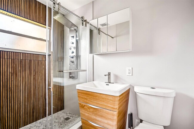 Foto del edificio - 2508 Arthur St