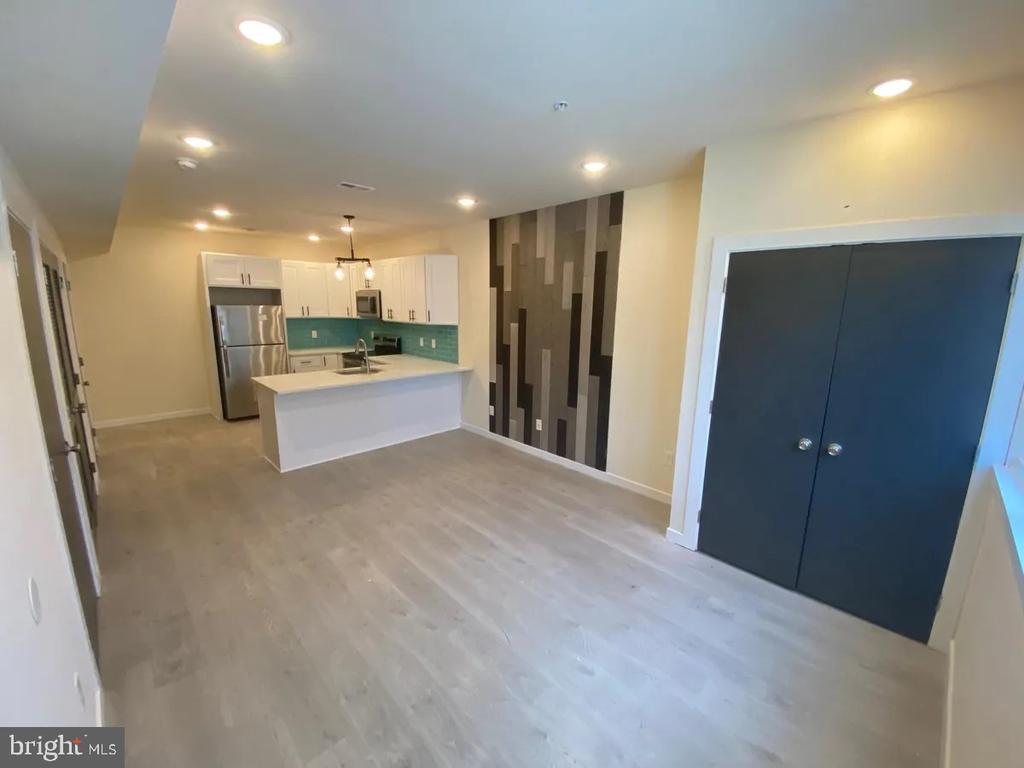 Foto principal - 918 N 48th St